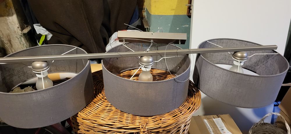 Lampa sufitowa potrójna