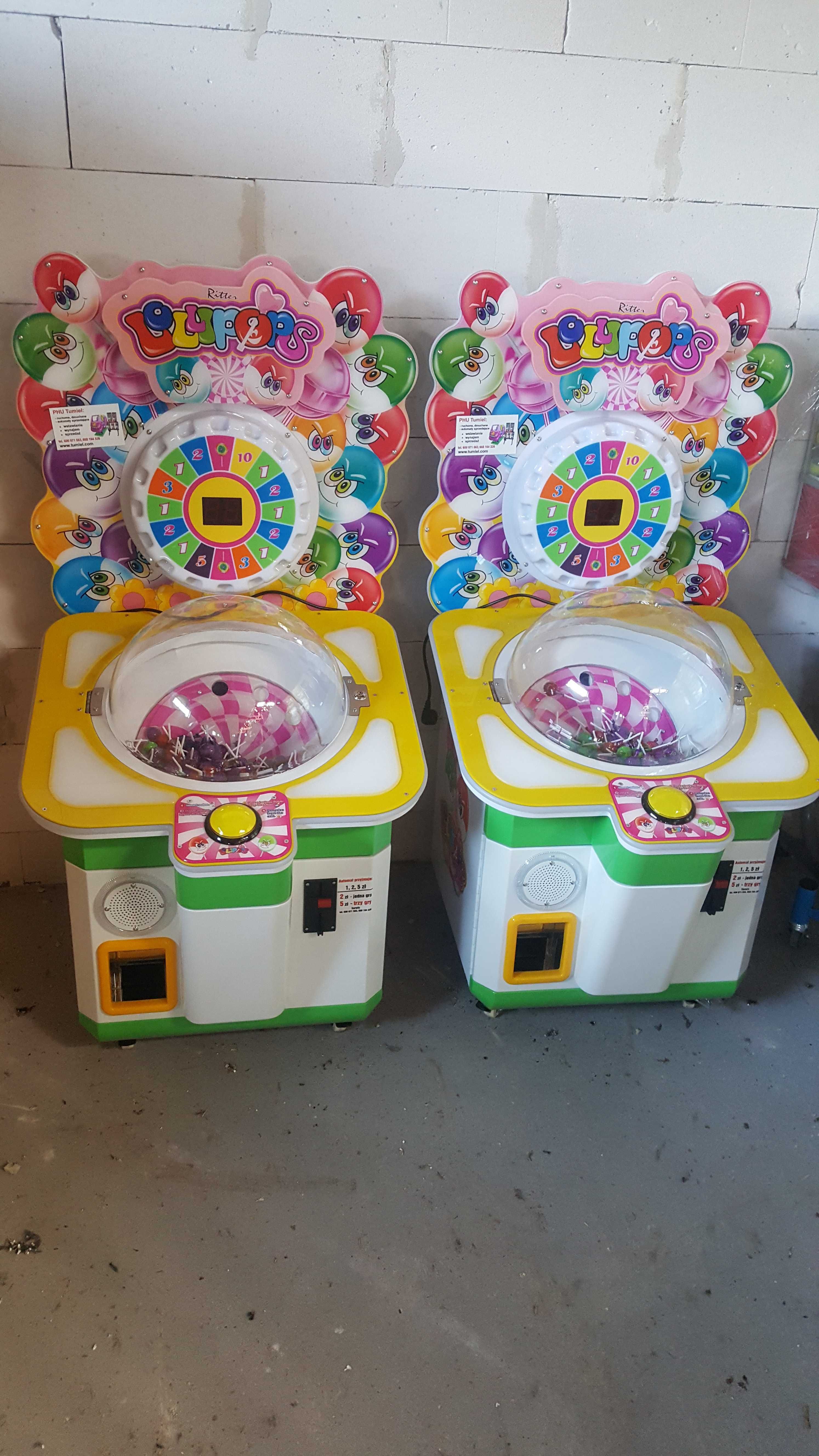 automat zarobkowy CLIPS z nagrodami , sprzedający . 60 nagród