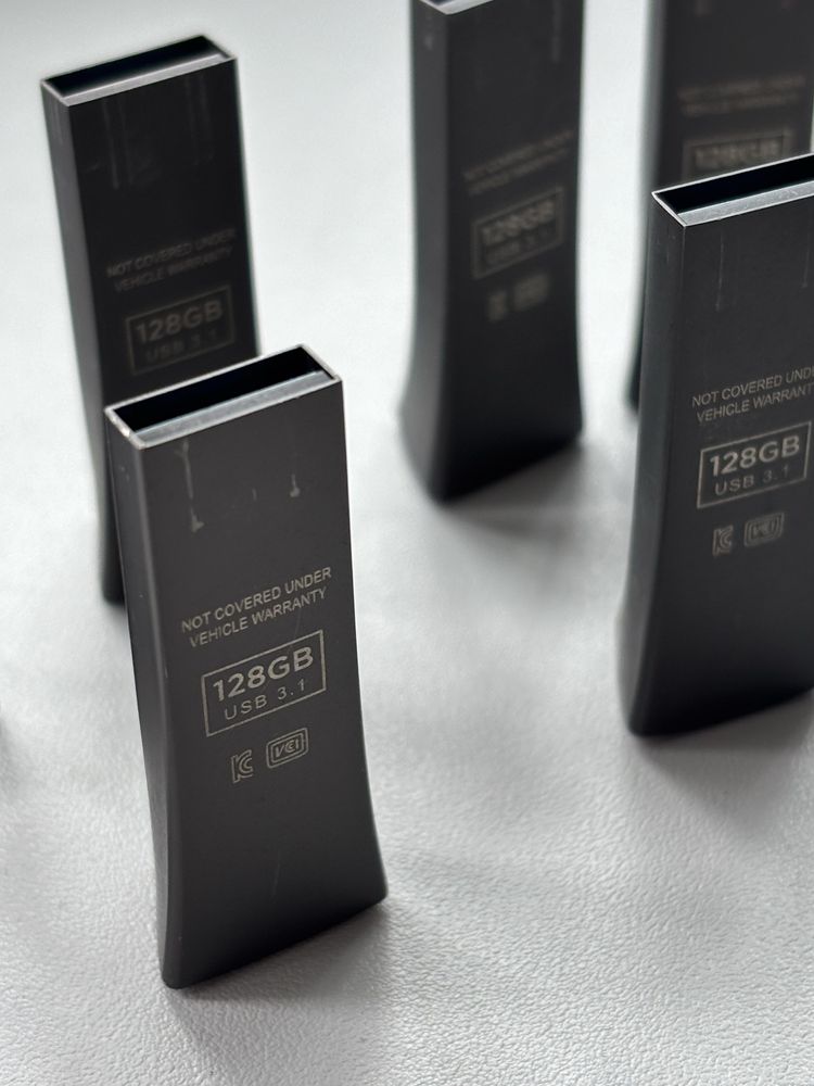 Флешка Tesla 128 gb