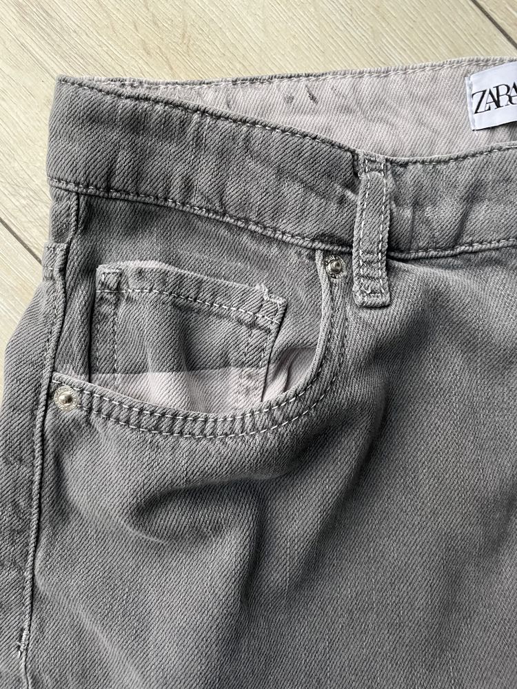 Сірі широкі джинси Zara