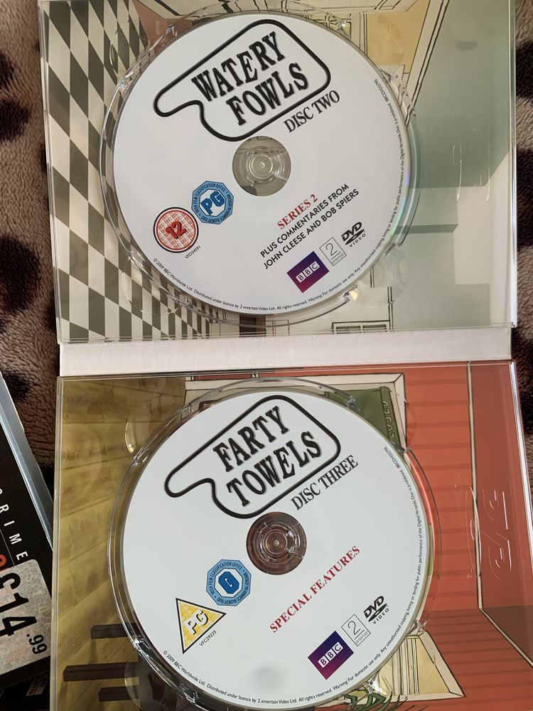 Fawlty Towers complete collection