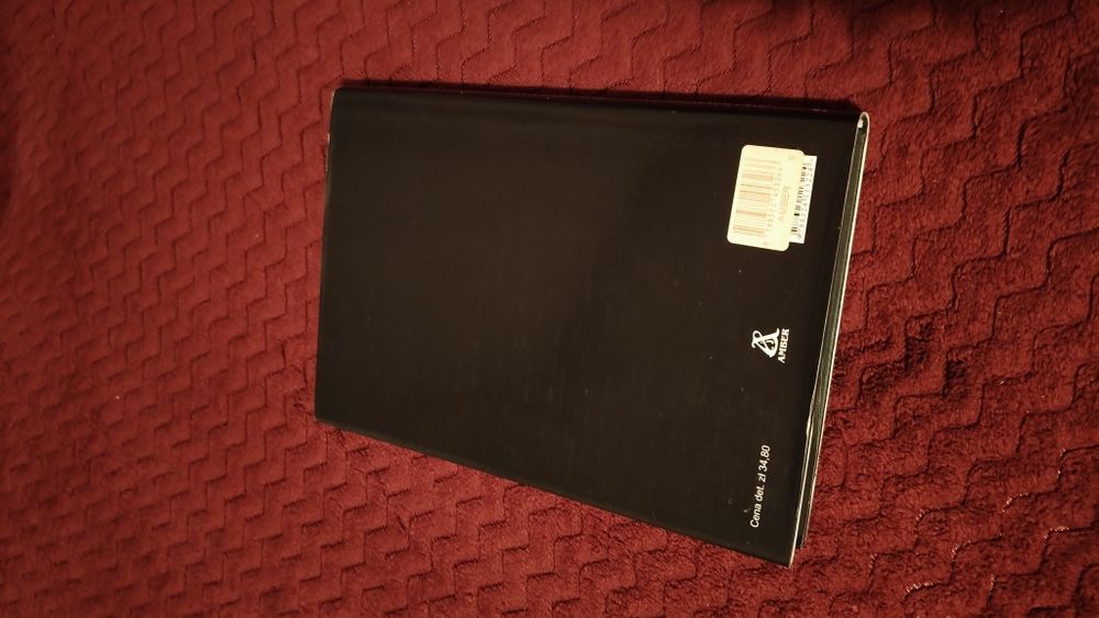 Tam gdzie nauka spotyka się z magią Serena Roney-Dougal