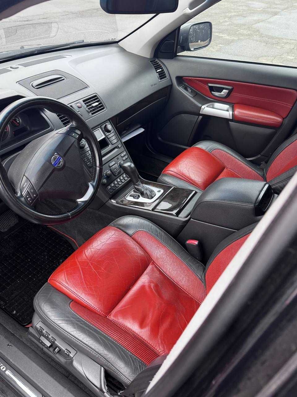 Volvo xc-90 в кредит, обмін, розтермінування від 7000 грн/м