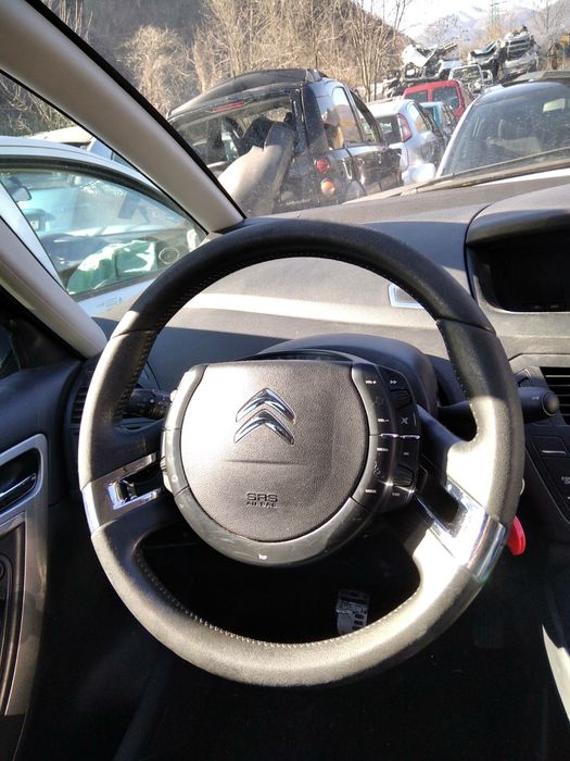 Есть запчасти на Citroen C4 Picasso 1.6 дизель минивэн 2006 -2013