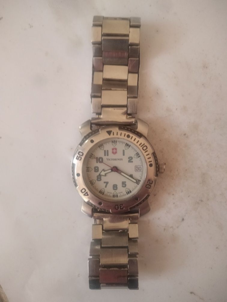 Часы Victorinox 4.566 SWISS MADE