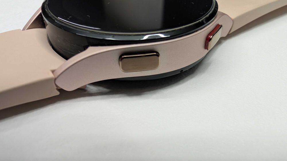 Смарт-годинник Samsung Galaxy Watch4 40mm Gold (SM-R860NZDA)