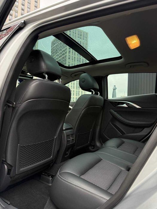 Продаж Infiniti QХ30