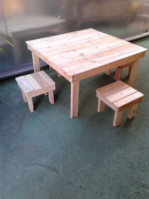 Moveis rústicos em paletes