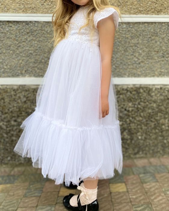 Акція!!!Нарядне плаття на вік 4-5-6 р.