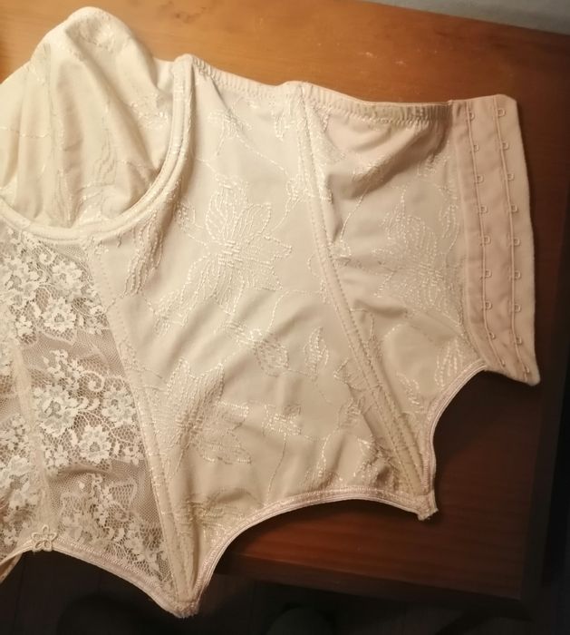 Sutiã controle da barriga