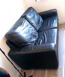 Sofa em pele  2 lugares