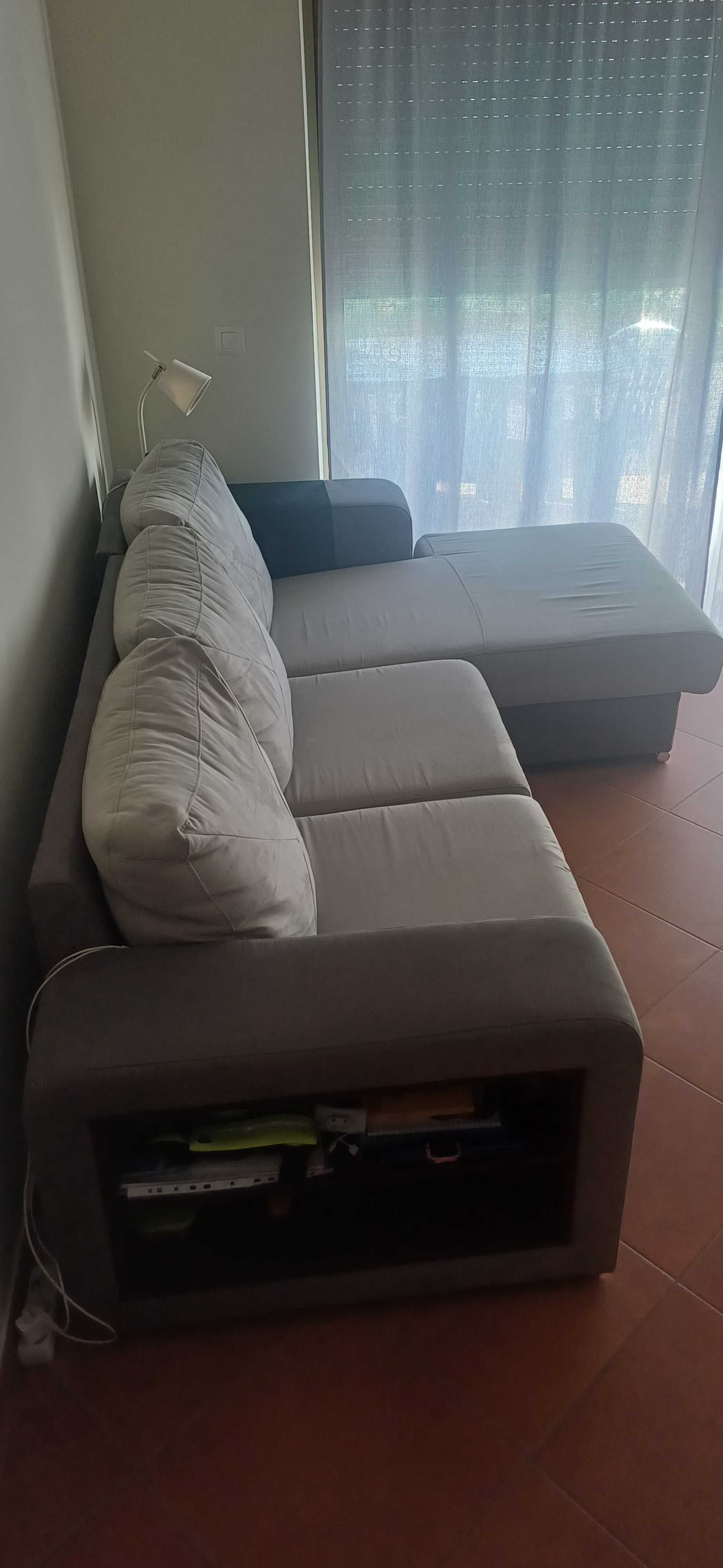 Sofá chaise long