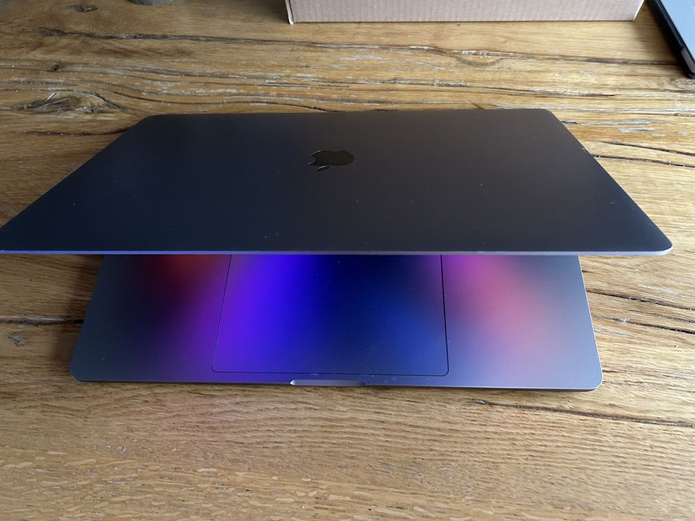 Apple MacBook Pro 16" A2141 i9 1TB SSD 5500M IDEALNY!