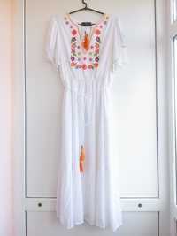 Платье женское миди белое вышивка