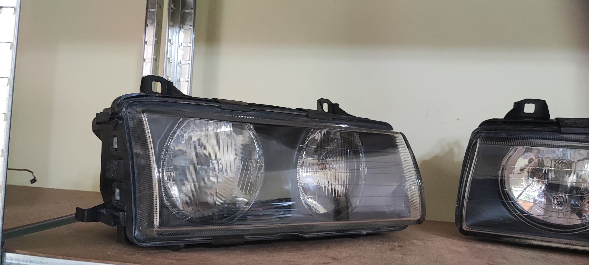 BMW E36 Lampy ZKW H7 NOWE Szkła Regeneracja Reflektory Piękne Super!