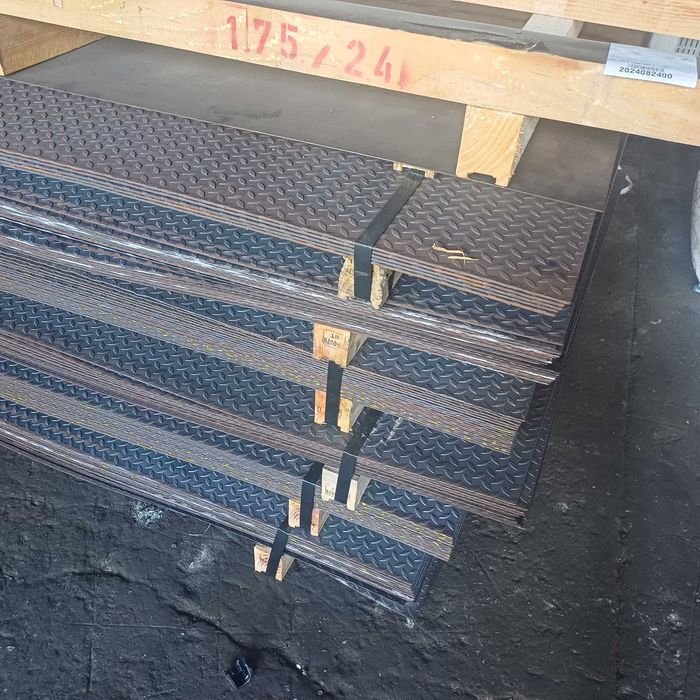 Chapa Lagrimada 3000x1500 3