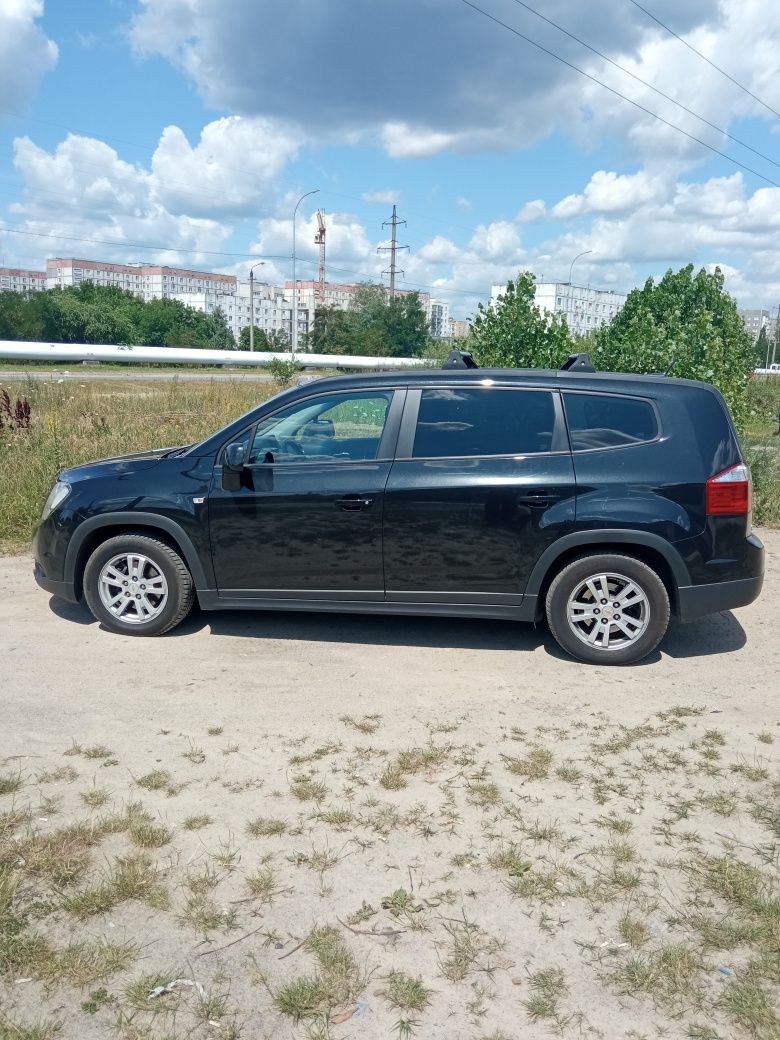 Кроссовер Chevrolet Orlando