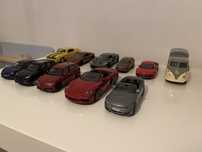11 Carros brincar bburago 1/43 e 1/32
