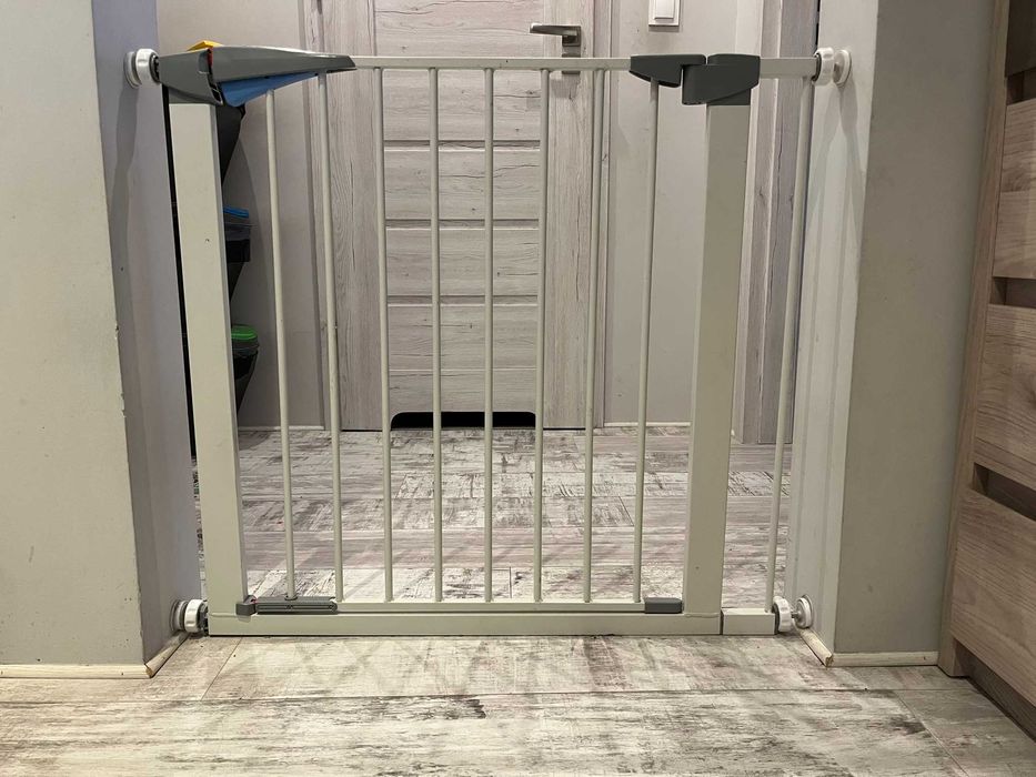 DWIE barierki zabezpieczająca  bramka dla dzieci