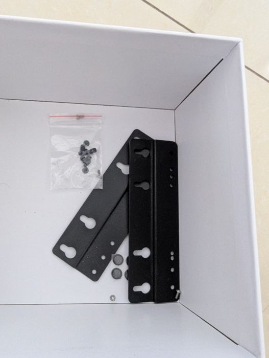 GenMachine Ren4000 Ryzen7 8Core 4700U MiniPC (читай опис)