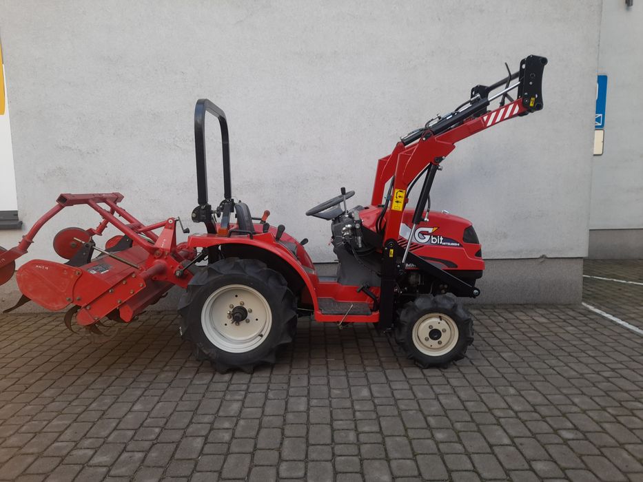 Traktorek z glebogryzarką yanmar ładowacz kubota John deere