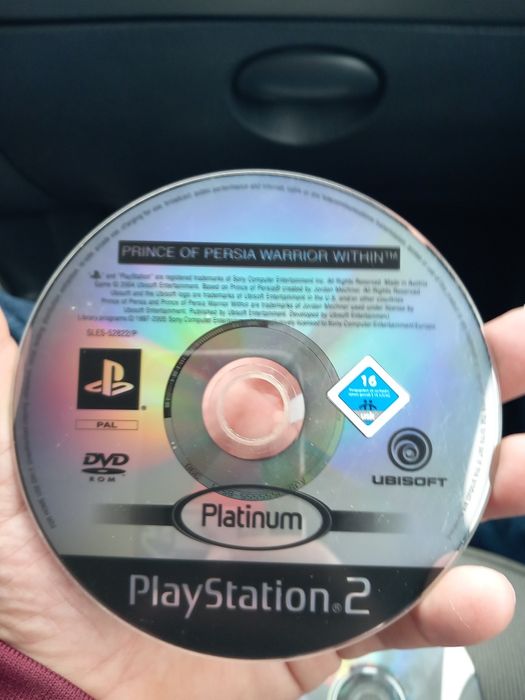 Vendo 4 jogos ps2 sem caixa