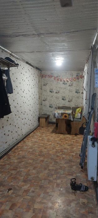 Продам дом срочно, заходь та живи