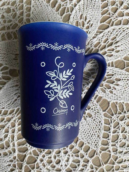 Kubek ceramiczny do kawy herbaty granatowy pamiątkowy Rawicz