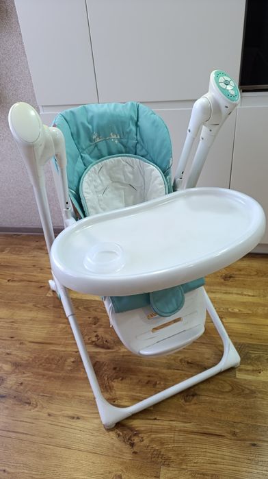 Продам стільчик-гойдалку 3в1 Carrello Triumph