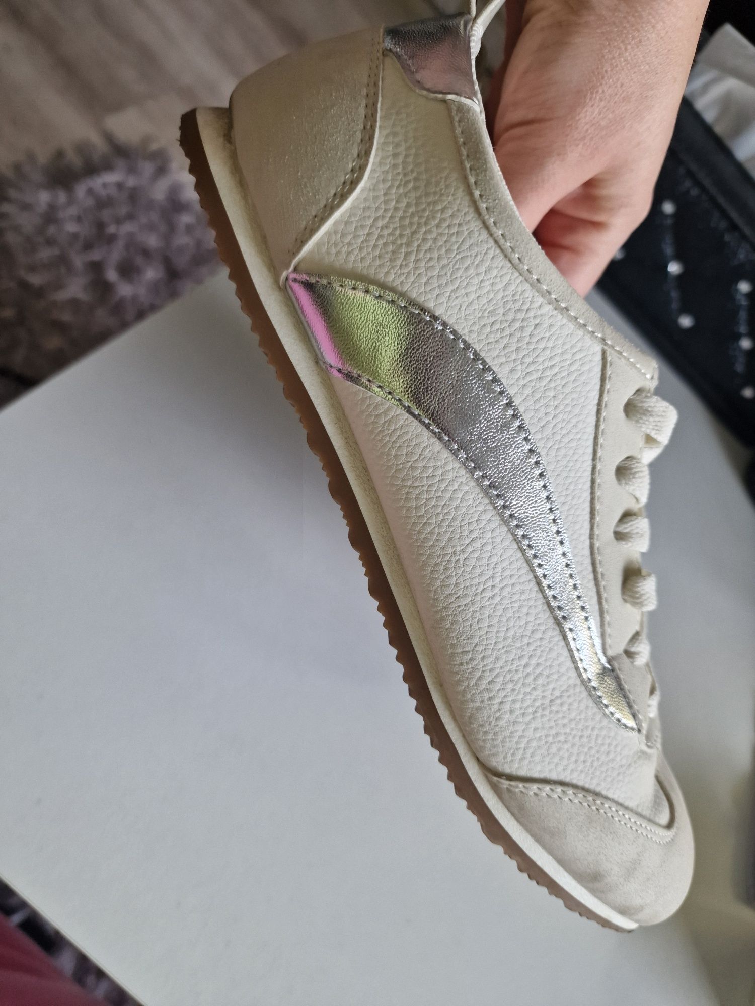 Adidasy niskie buty sportowe 38