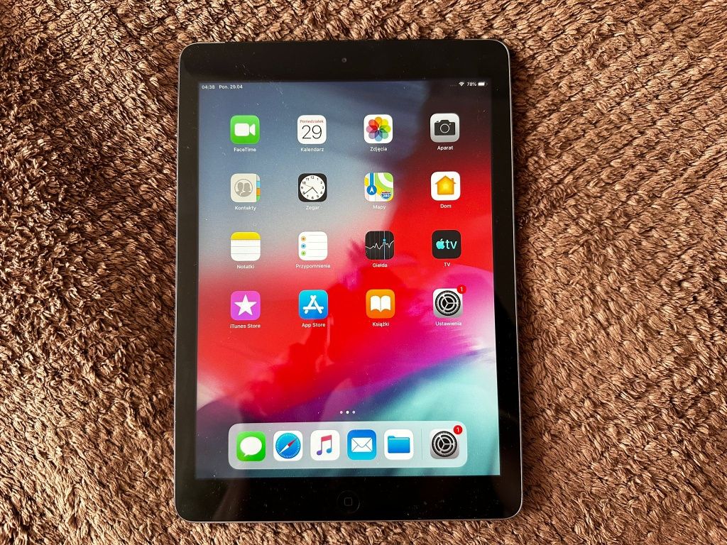 Tablet ipad Air 9,7" 1gb / 64gb srebrny