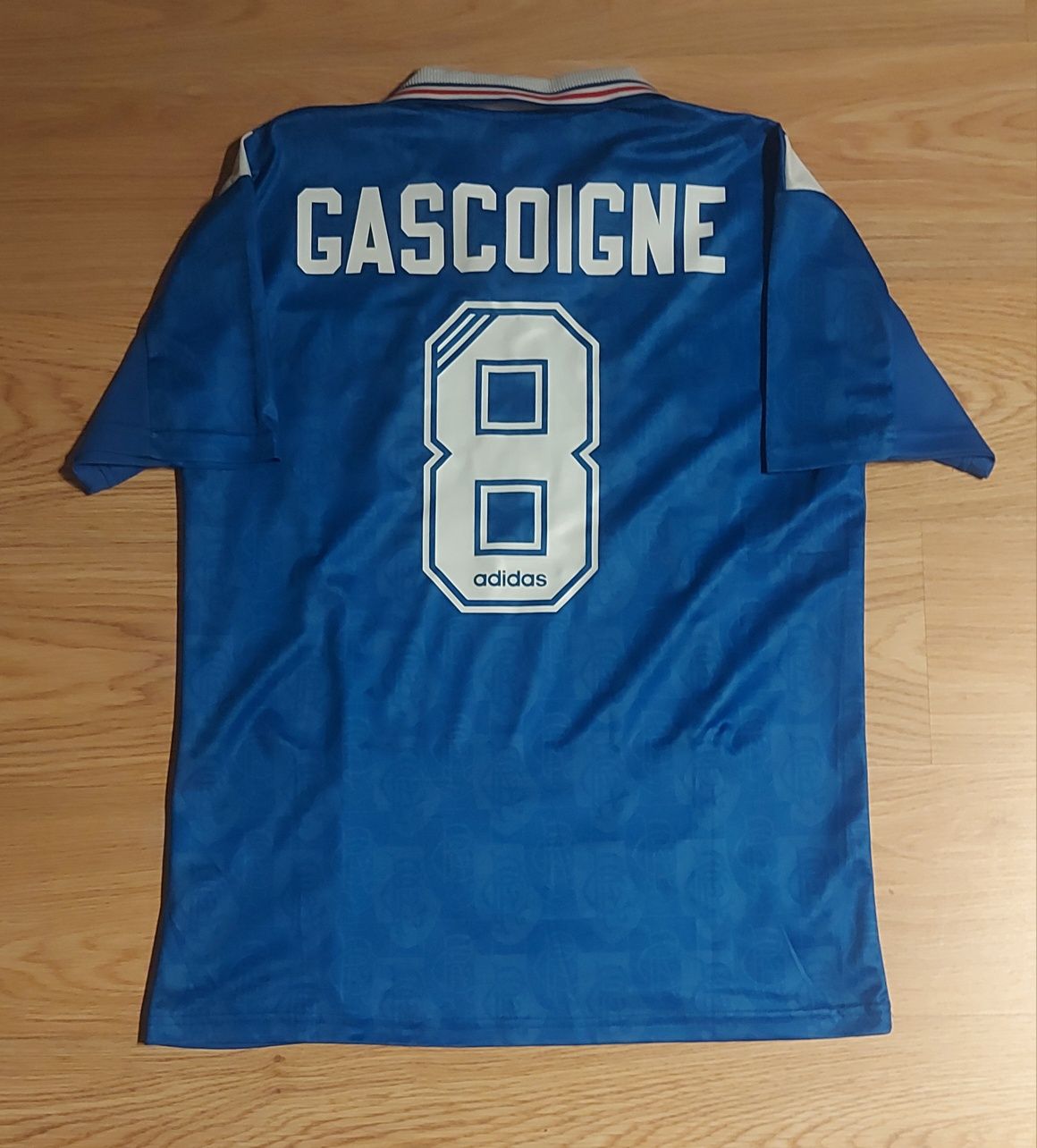 Camisola do jogador Gascoigne do Rangers FC 1995