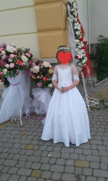 Сукня на Причастя