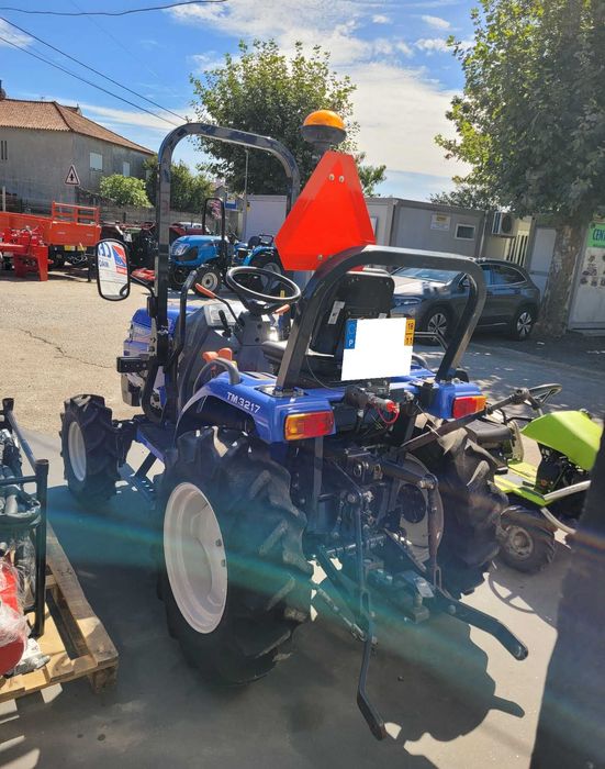 Trator Iseki TM 3217