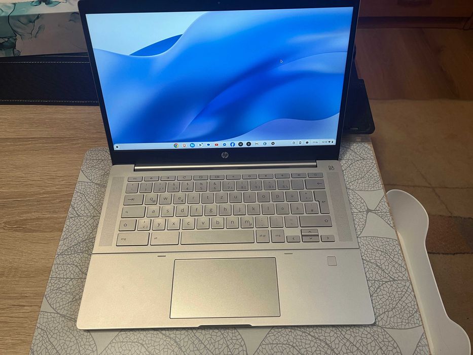 HP Chromebook Pro C640 i3-10110U 8GB 64 GB IPS FHD Dotyk