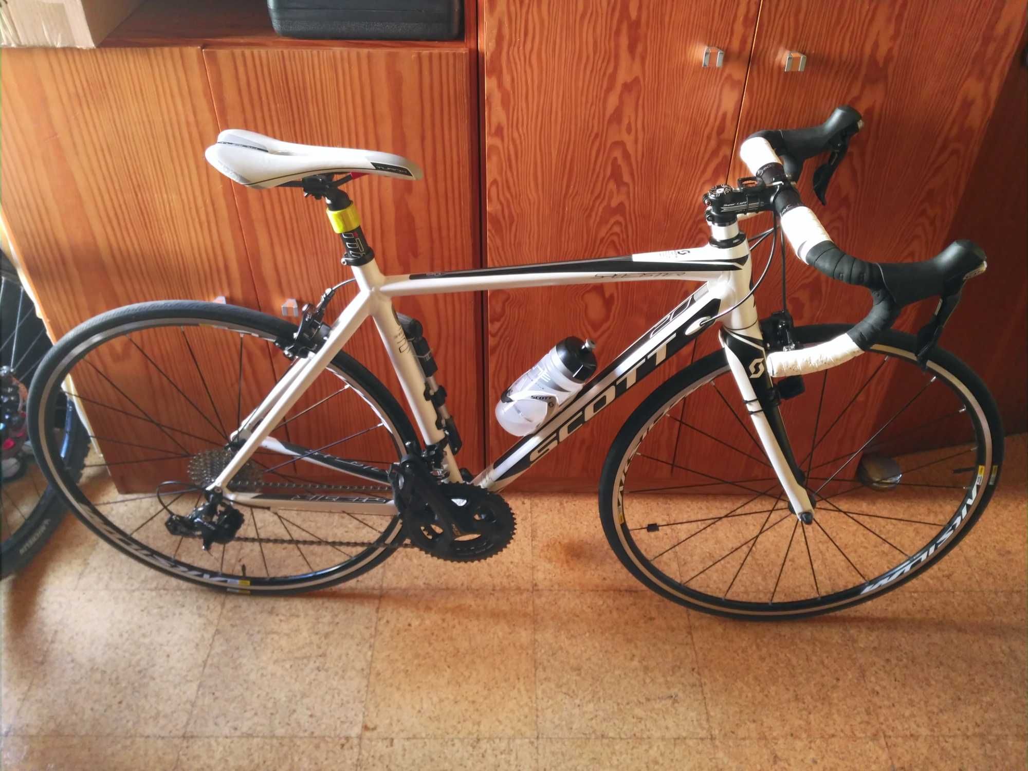 Quadro Scott Speedster S20 S + forqueta (mais componentes no anúncio)