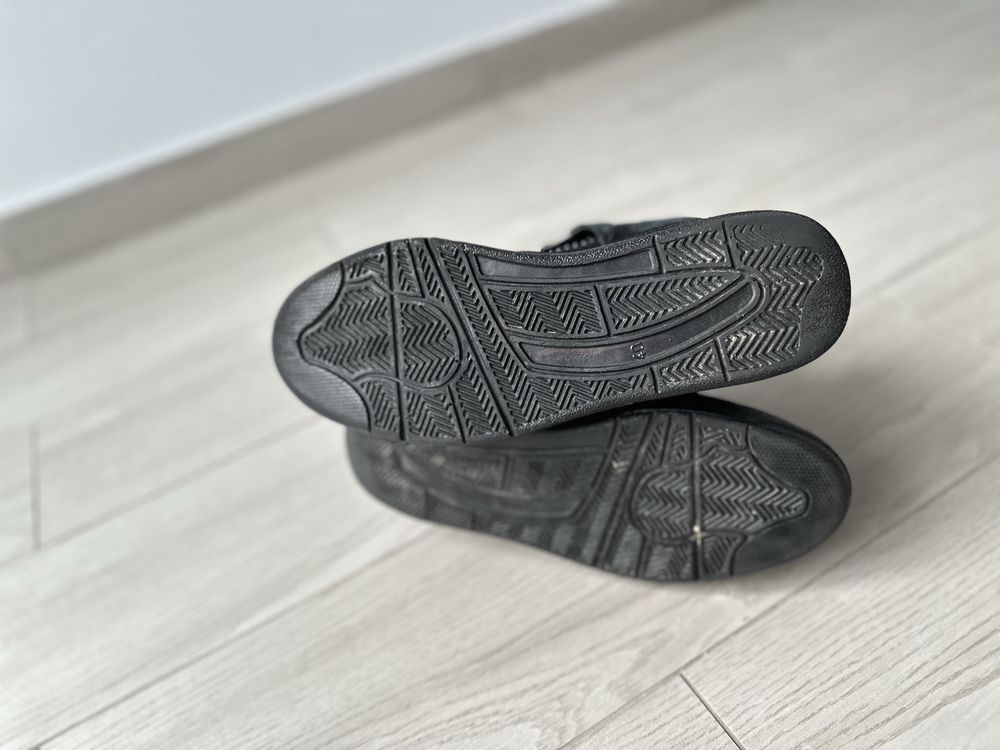 Кросівки Nike Jordan розмір 40