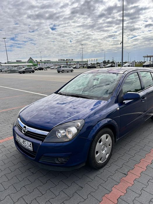 Opel Astra H 1.6 benzyna 2005 r.