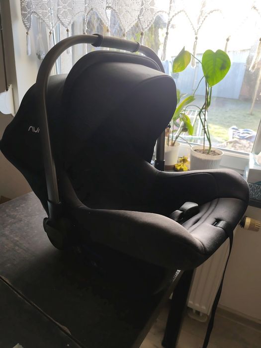 Fotelik z bazą ISOFIX