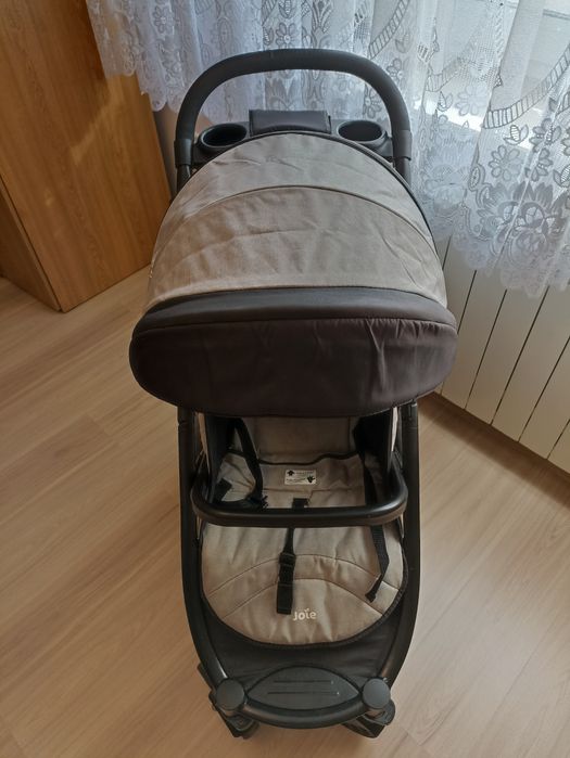 Wózek Joie Litetrax 4

+ Pokrowiec + śpiworek zimowy