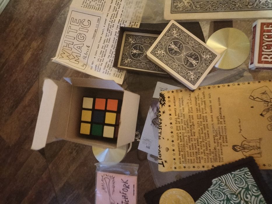 Atrybuty dla iluzjonisty iluzja mega z USA i Uk