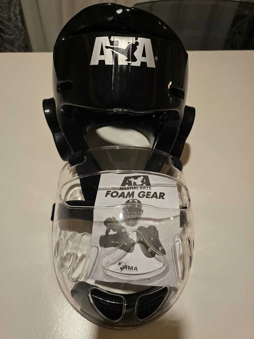Capacete de proteção ATA Taekwondo