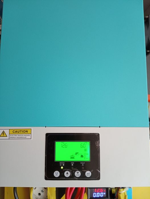 Продам гібридний інвертор 1600w на 12v