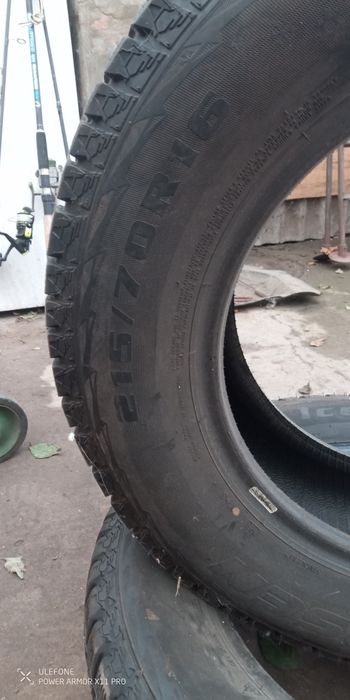 Продам зимнюю резину р 16 ціна за пару