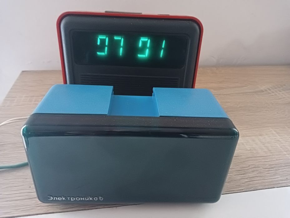 Zegary elektronika 6 i  2