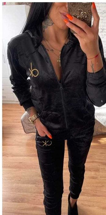 S,M,L,XL- Dres czarny welurowy damski .