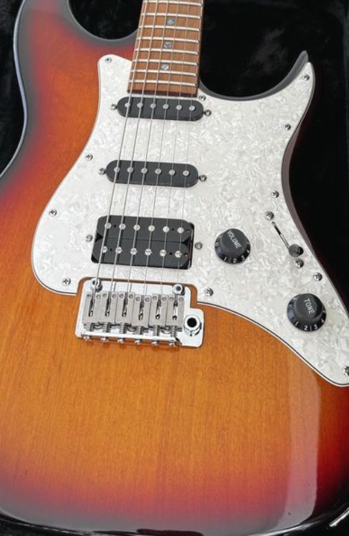 Guitarra eletrica Stratocaster Sire7  3TS Larry Carlton Roasted Neck