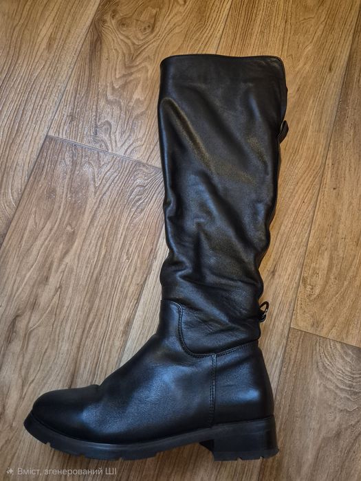 Чоботи/сапожки чорні шкіряні