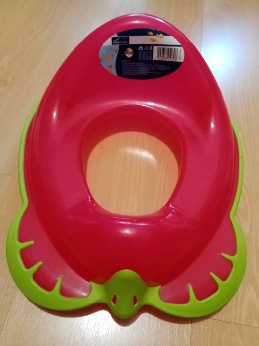 Redutor de sanita e banquinho