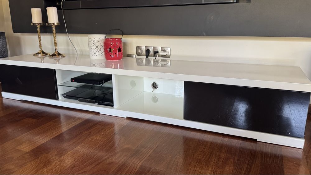 Witrynka mdf + szkło
